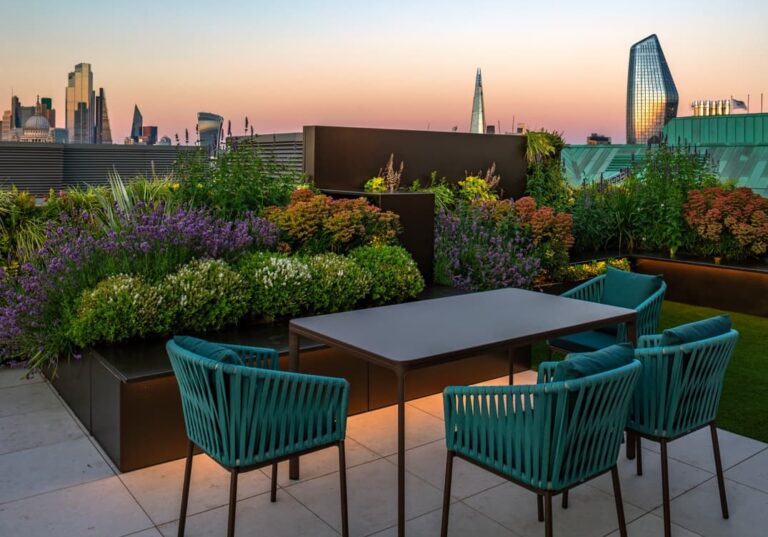 сучасний лондонський сад на даху
